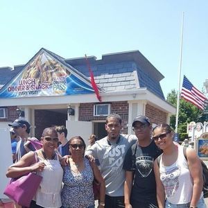 Meet your Posher, Janet